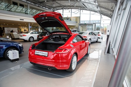 Audi TT Coupe (šport prezlečený do dizajnu), Košice