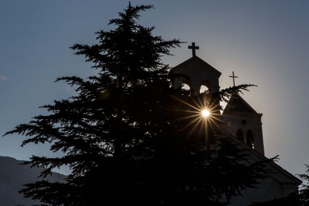 Hra so slnkom, Baška Voda