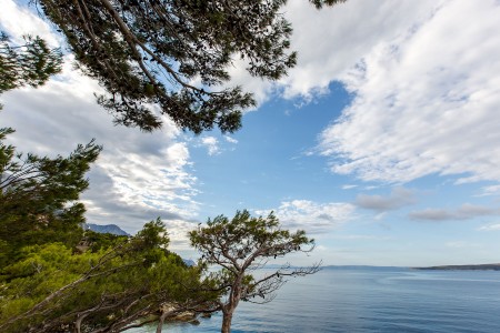 Sea & Sky, Brela