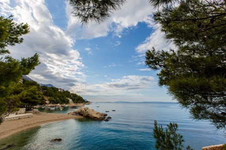 Sea & Sky, Brela