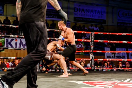 East PRO Fight 8, Košice